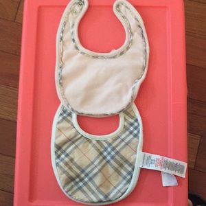 Set of Burberry bibs